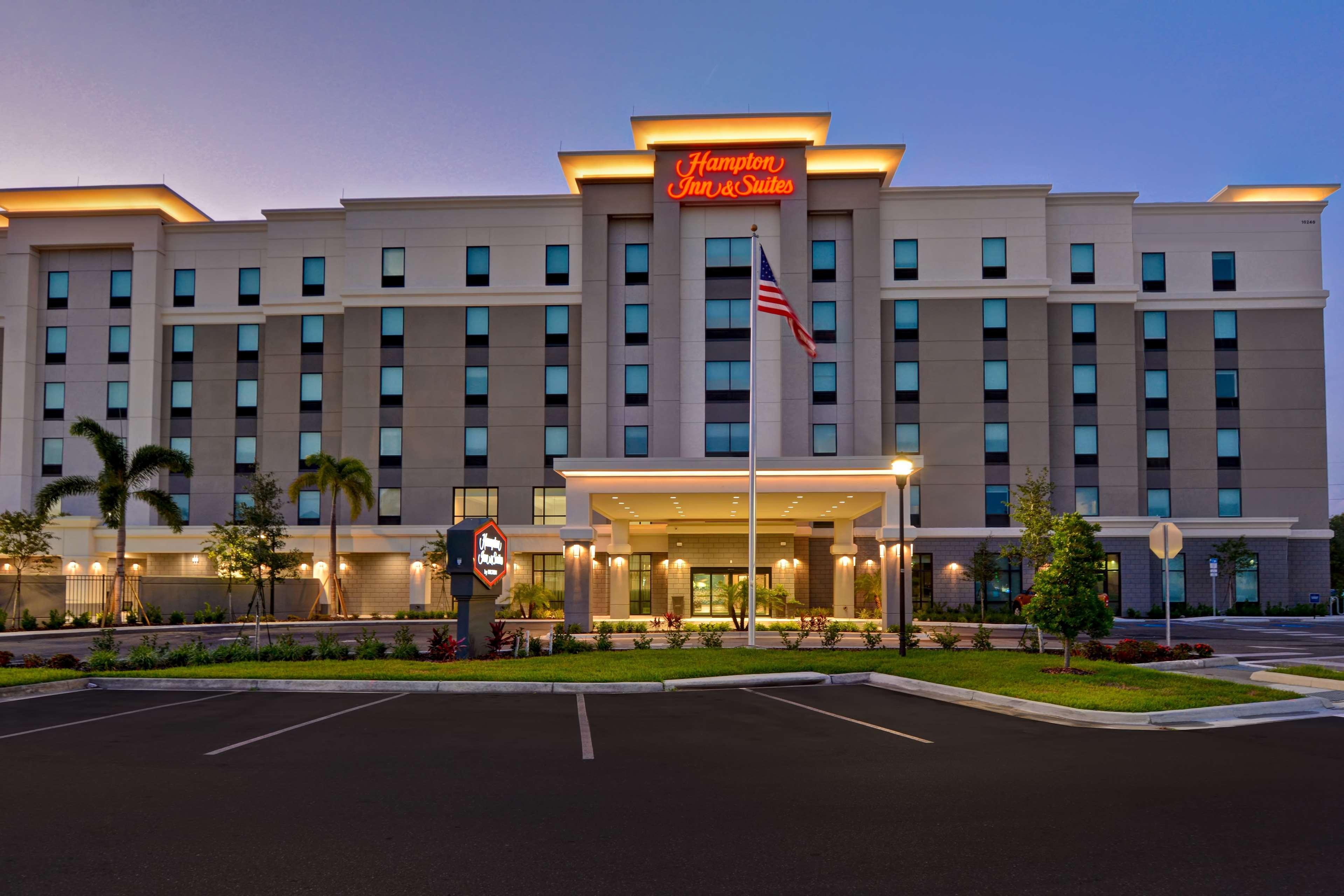 Hampton Inn & Suites Tampa Riverview Brandon Heartland Exterior foto